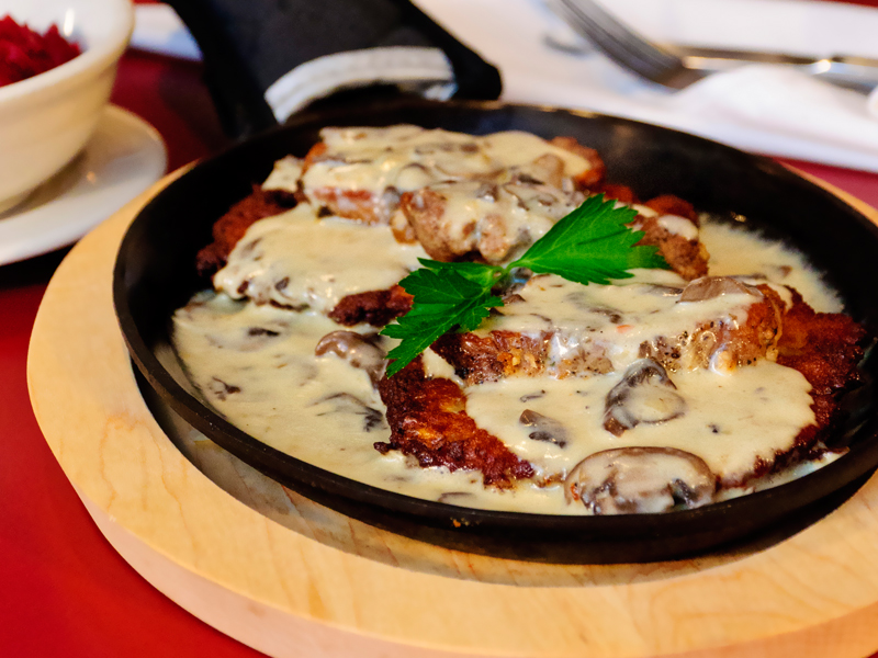 Pork Tenderloins in Cream Sauce